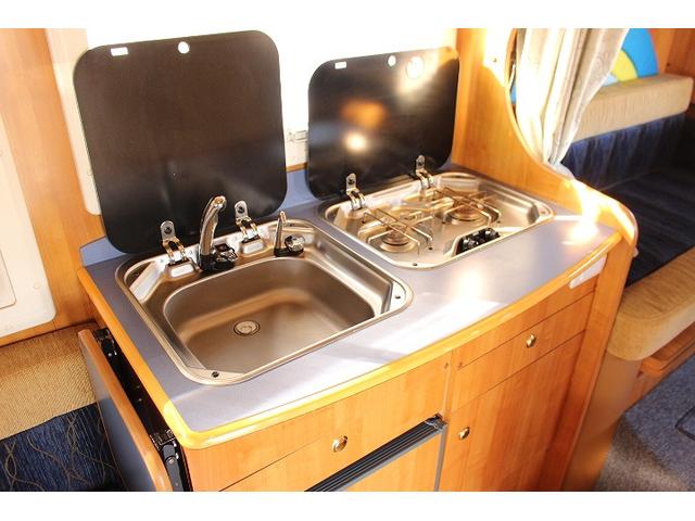 2010 Toyota Camroad motor home sink 2