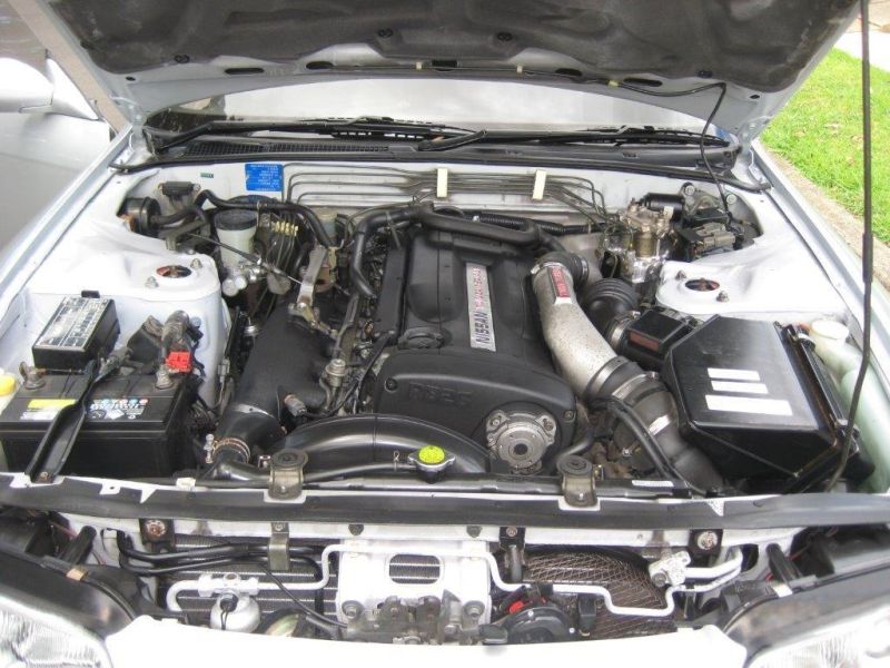 1993 R32 GTR silver engine 2