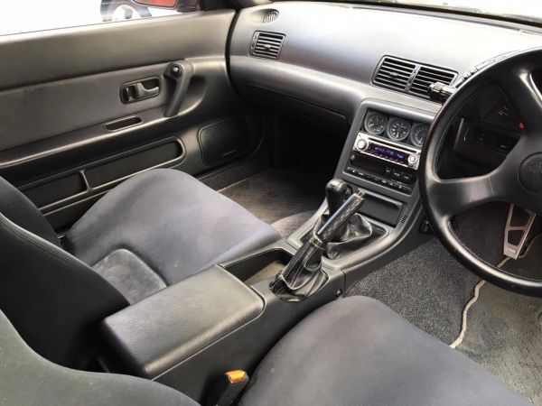 1993 Nissan Skyline R32 GTR grey interior 2
