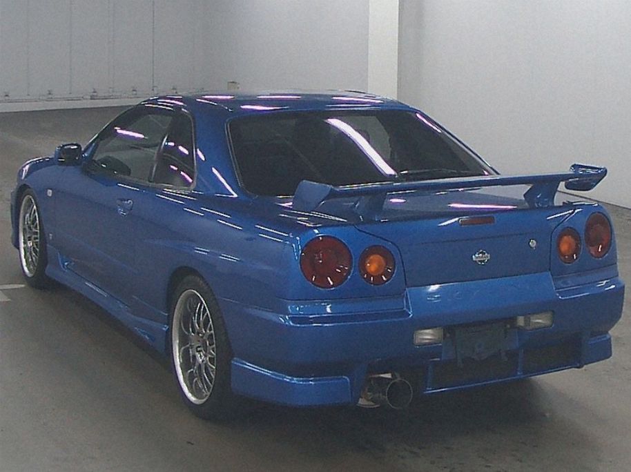 2001 Nissan Skyline R34 GT-T left rear