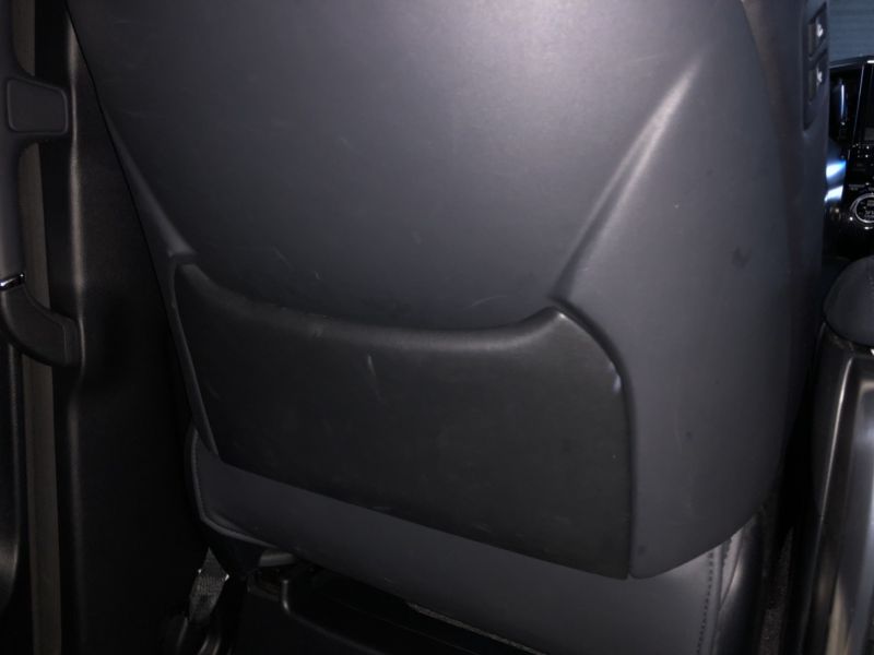 2016 Toyota Alphard Hybrid Executive Lounge seat scuffs