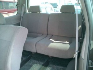 2001 Nissan Elgrand interior rear seat back seat