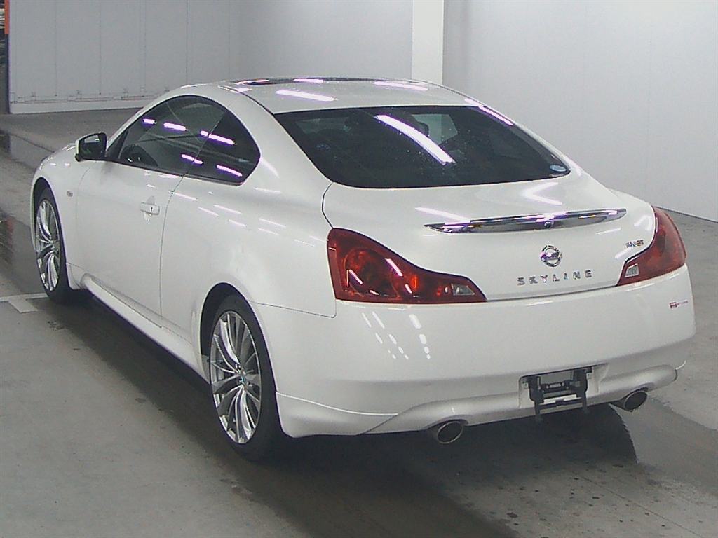 2011 nissan skyline