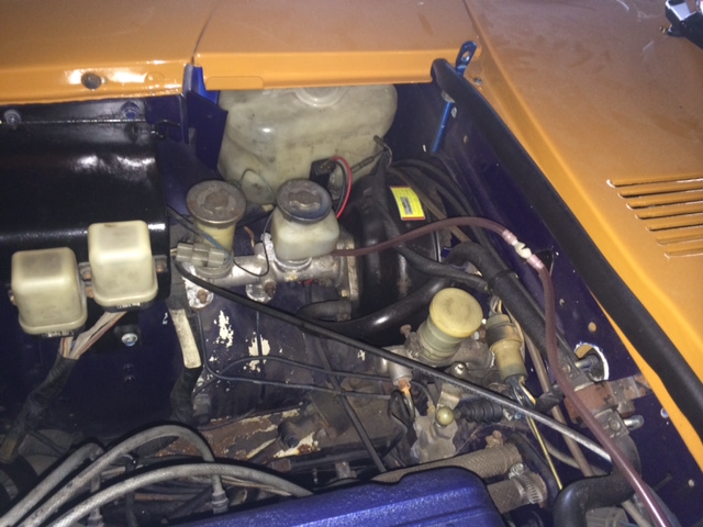 1977 Nissan Fairlady Z S31 coupe engine bay