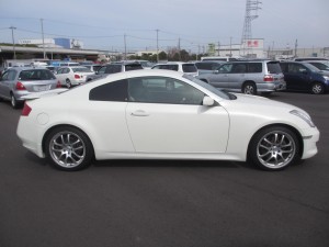 V35 Skyline 350GT Premium 6 speed
