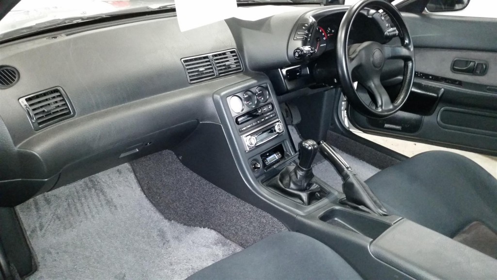R32 GTR VSpec2 interior