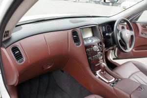 Skyline Crossover Premium
