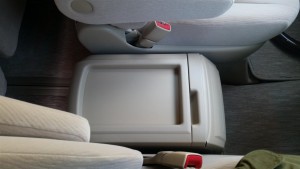 2013 Toyota Vellfire Welcab Sloper 2.4L wheelchair