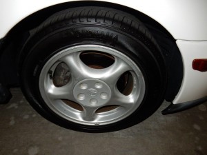 1998 Toyota Supra SZ AEROTOP wheel