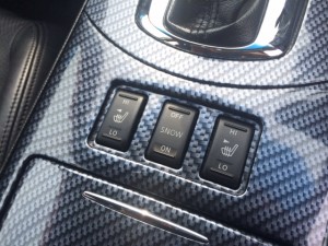 V36 sedan 350GT Type SP seat heater and snow buttons