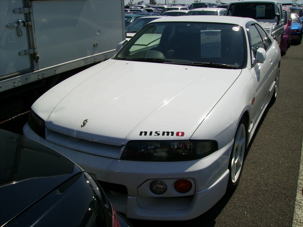 1996 Nissan Skyline R33 Gts-t front