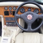 1995 MG RV8 interior