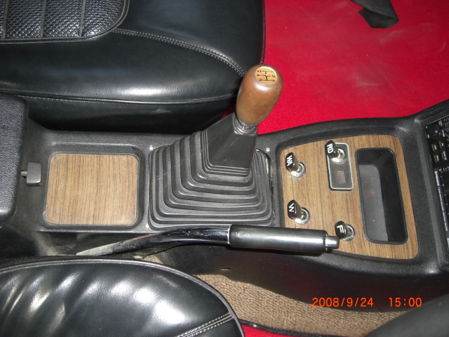Skyline KGC10 GT coupe Shift knob