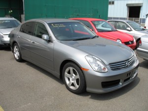 2003 Nissan Skyline V35 350GT-8 Premium sedan front