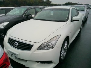 2010 Nissan Skyline V36 coupe front