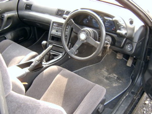 R32 Gts-t interior