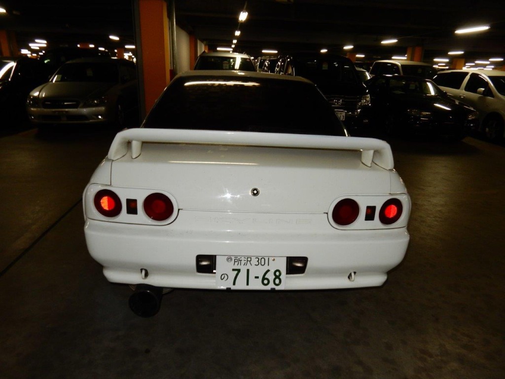 1993 Nissan Skyline R32 GTR rear
