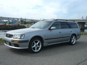 1997 Nissan Stagea RS-4 V 4WD turbo front