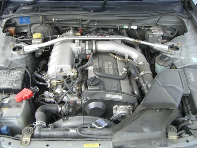 1997 Nissan Stagea RS-4 V 4WD turbo engine