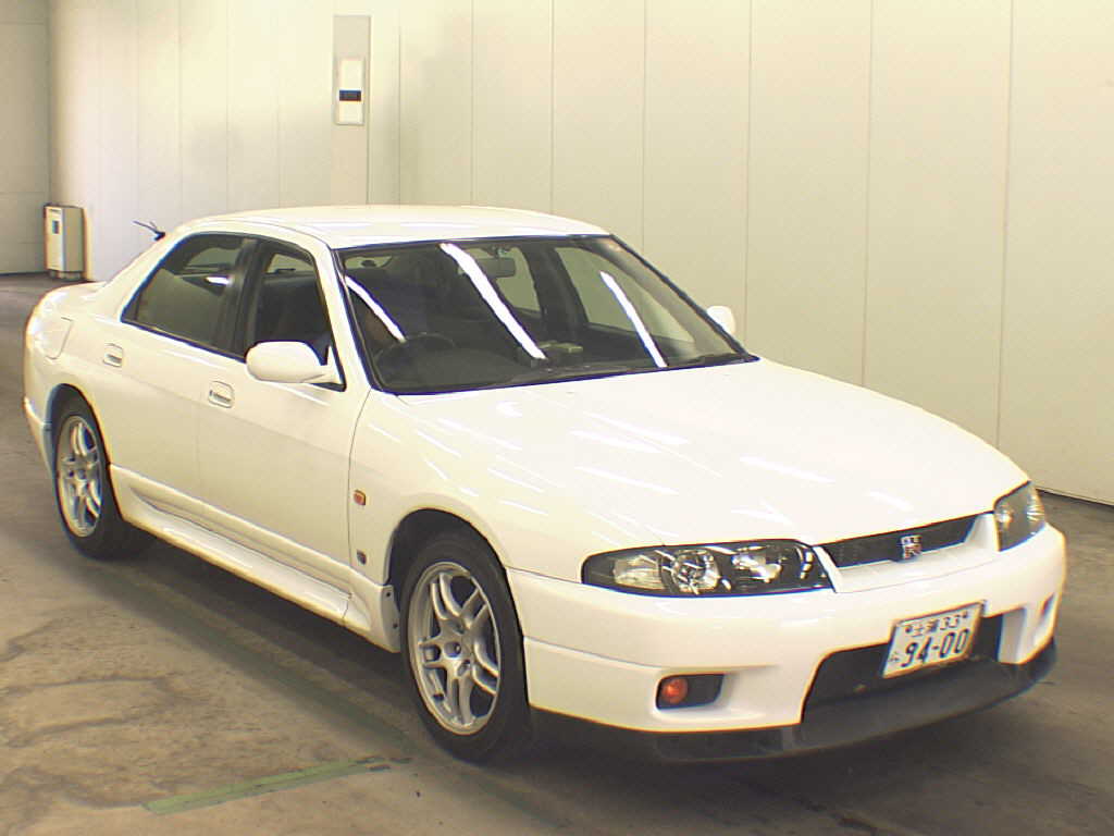 2 X Rare 1998 Autech 4 Door R33 Gt R Skylines Auction Today Prestige Motorsport