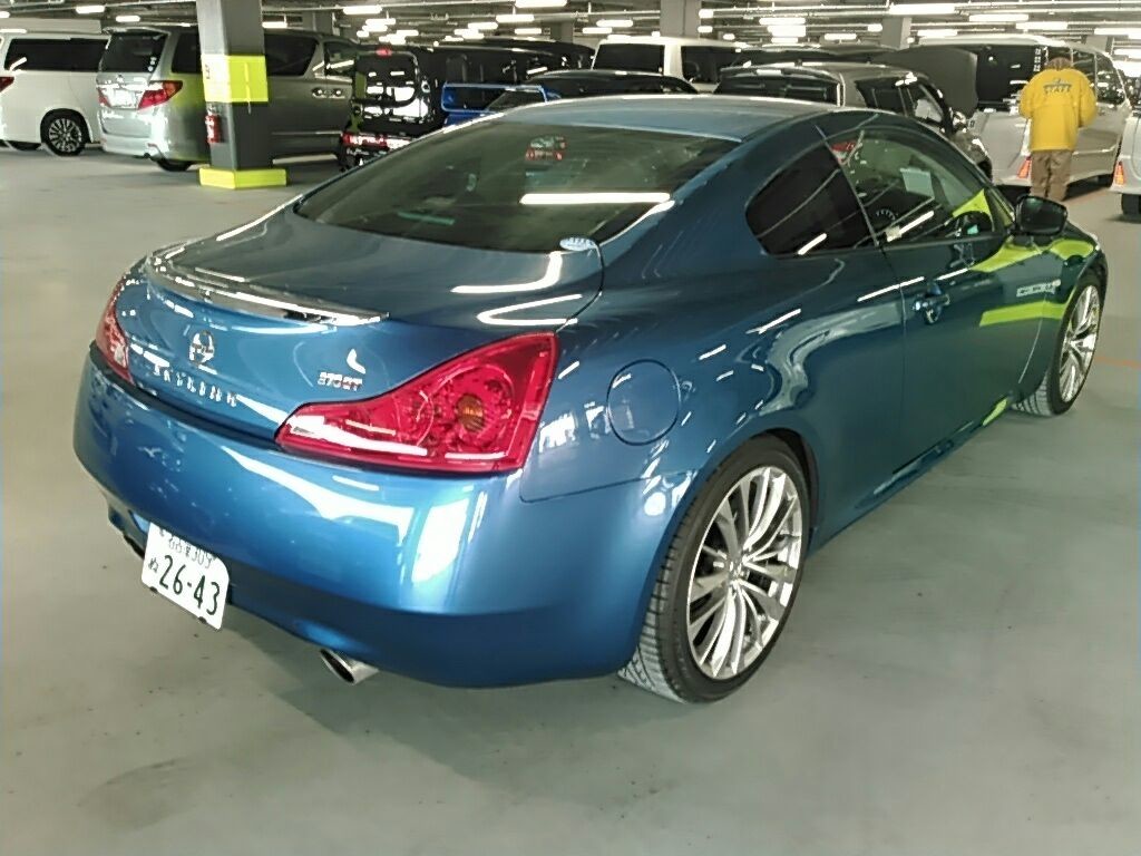 2010 Nissan Skyline V36 10