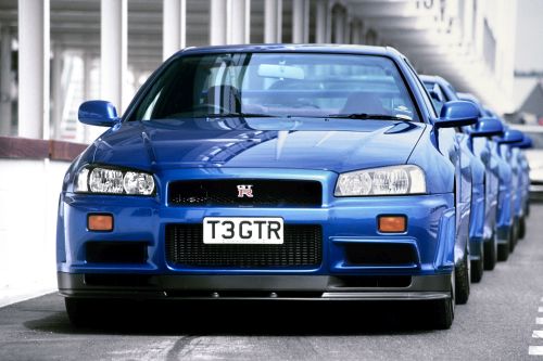 R34 GTR import prices