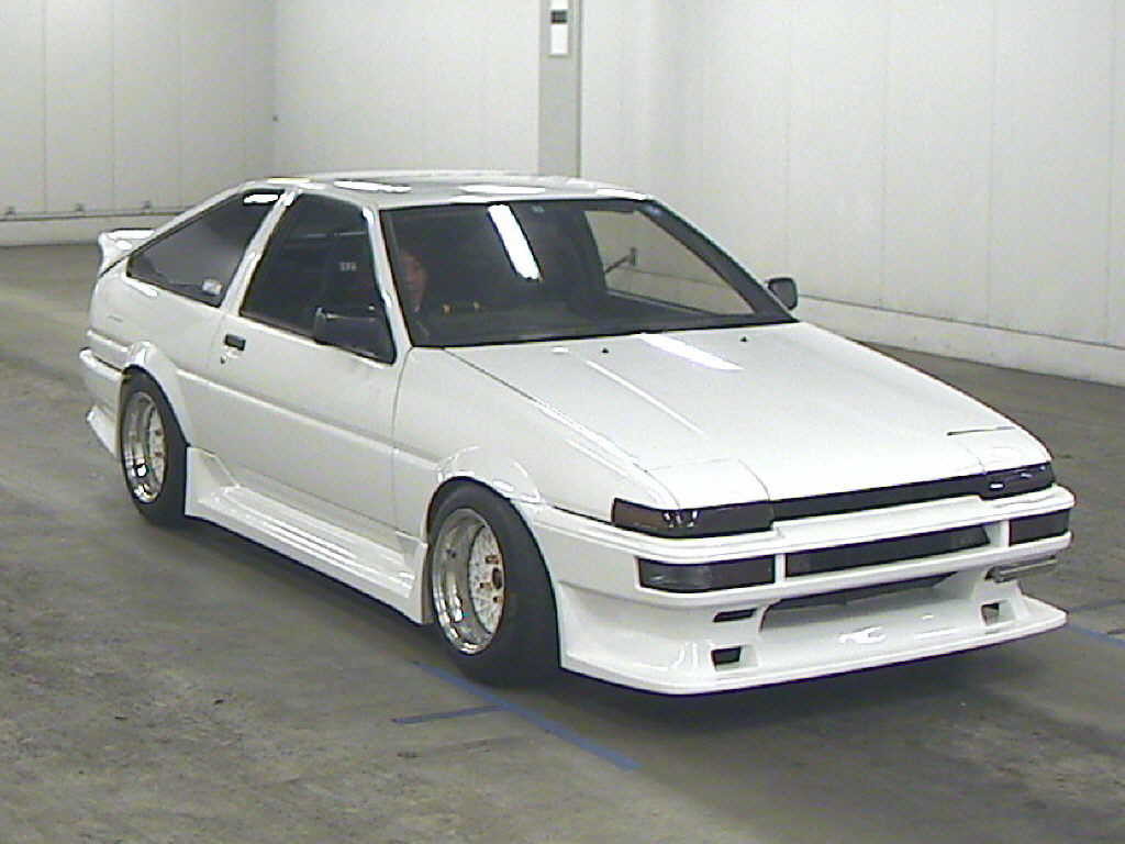 1987 Toyota Sprinter GT APEX front