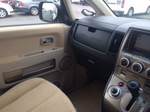 2007 Mitsubishi Delica D5 9