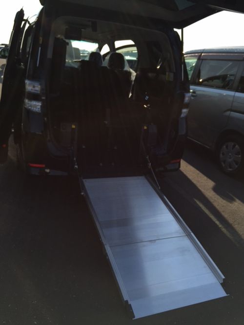 Toyota Alphard welcab sloper