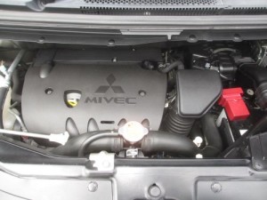 2009 Mitsubishi Delica D5 4WD engine