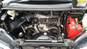 2003 Mitsubishi Delica PD6W Chamonix 7-seater engine bay
