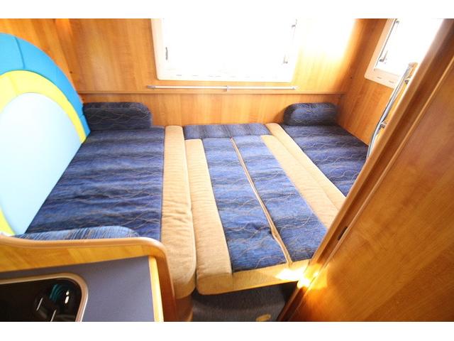 2010 Toyota Camroad motor home double bed conversion