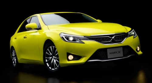 Toyota Mark X import special yellow front