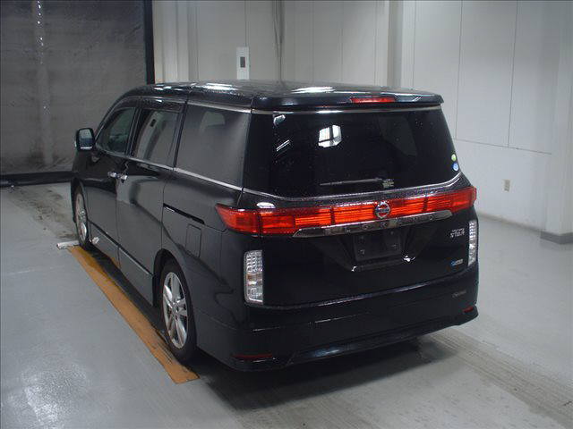 2011 Nissan Elgrand Highway Star Premium 350 4WD black auction rear