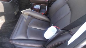 2011 Nissan Elgrand Highway Star Premium 350 4WD black interior 3