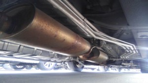 2011 Nissan Elgrand Highway Star Premium 350 4WD black underbody 2