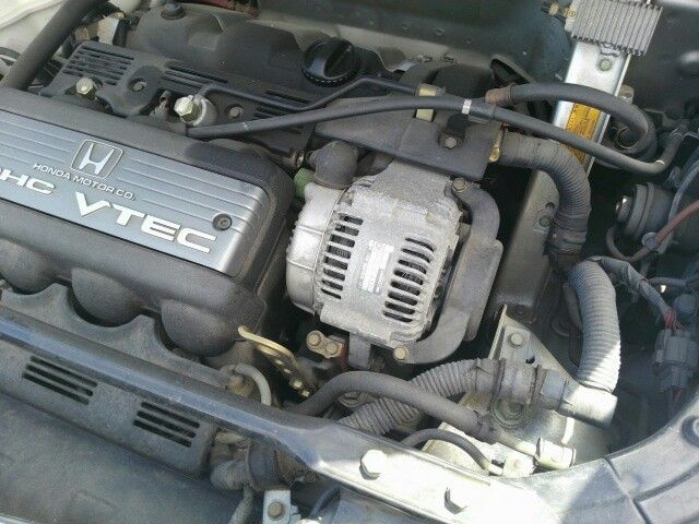 1992 Honda NSX coupe engine bay 6