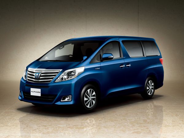 Toyota Alphard Hybrid X