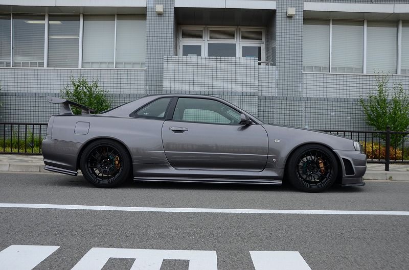 1999-r34-gtr-with-modified-nur-engine-right-side