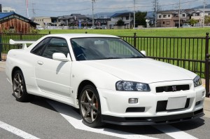 2001-skyline-r34-gtr-vspec-2-front