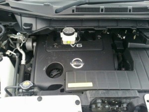 2010-nissan-elgrand-e52-highway-star-350-2wd-black-48