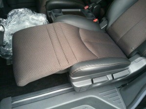 2010-nissan-elgrand-e52-highway-star-350-2wd-seat-3