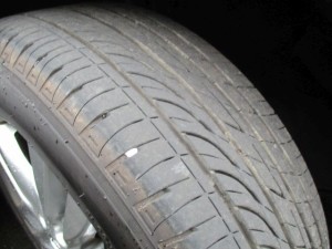 2011-nissan-elgrand-e52-vip-2wd-3-5l-wheel
