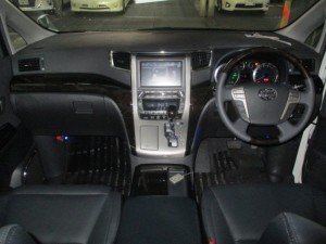 2014-toyota-vellfire-hybrid-zr-g-edition-2-4l-4wd-24