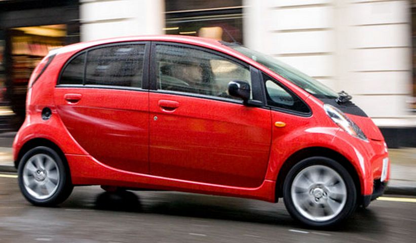 Mitsubishi i 660cc turbo Kei Car red