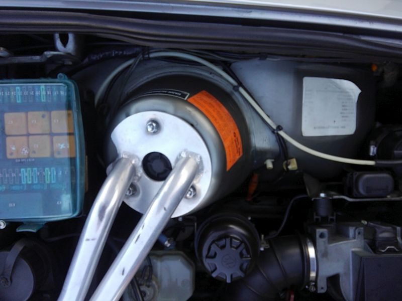 1987 BMW M3 E30 coupe engine 4