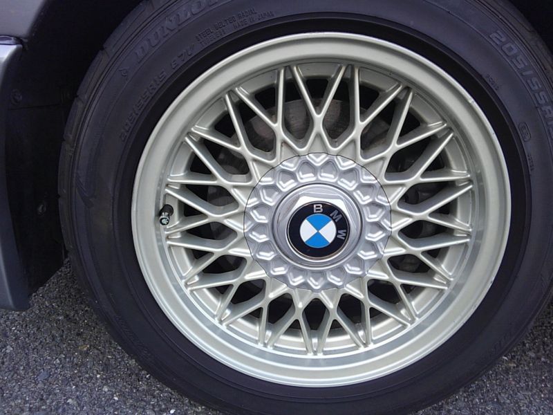 1987 BMW M3 E30 coupe wheel 3