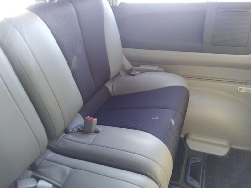 2003 Nissan Elgrand E51 Highway Star 2WD rear seat