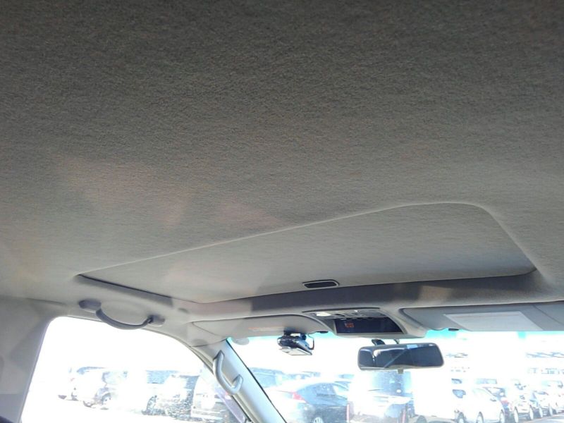 2003 Nissan Elgrand E51 Highway Star 2WD roof lining