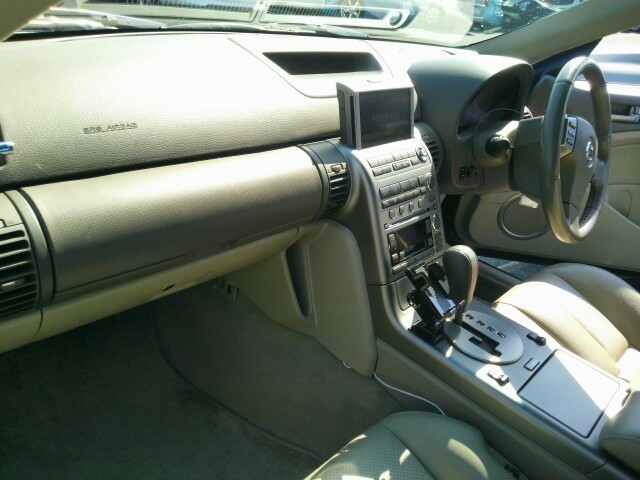 2004 Nissan Skyline V35 350GT Premium coupe interior